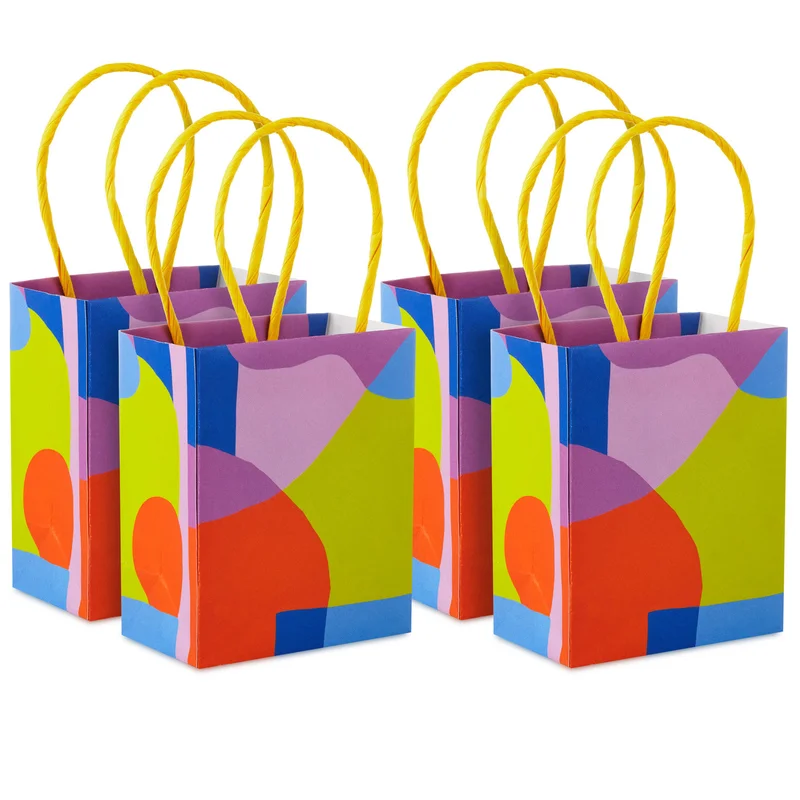 hallmark202606250319152410335
